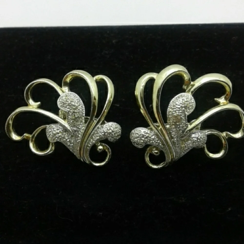 Earrings Clip-on (N)
